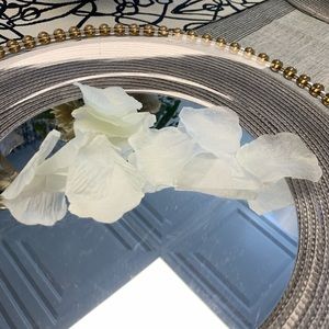 Flower petals - fake ivory rose petals